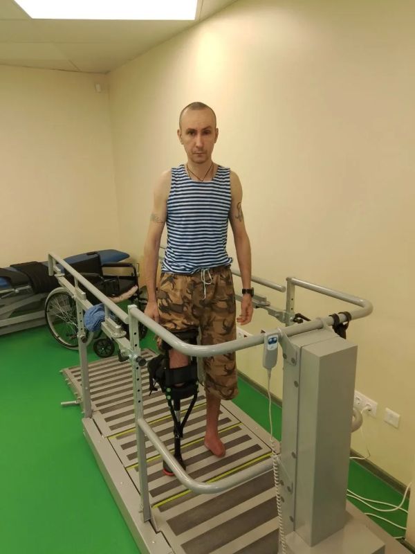 «С божьей помощью дошёл»: Артиллерист четыре дня выходил из окружения по морозу с раздробленными стопами «С божьей помощью дошёл»: Артиллерист четыре дня выходил из окружения по морозу с раздробленными стопами