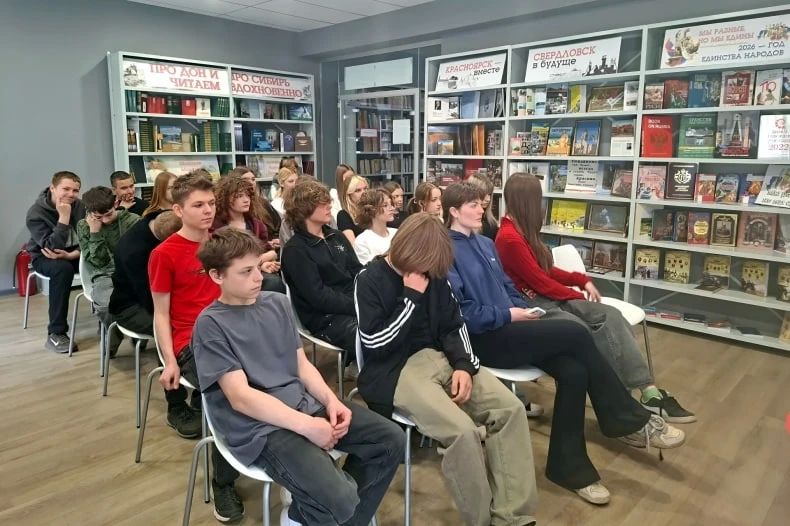 В городской библиотеке состоялось мероприятие, посвященное Дню Победы В городской библиотеке состоялось мероприятие, посвященное Дню Победы