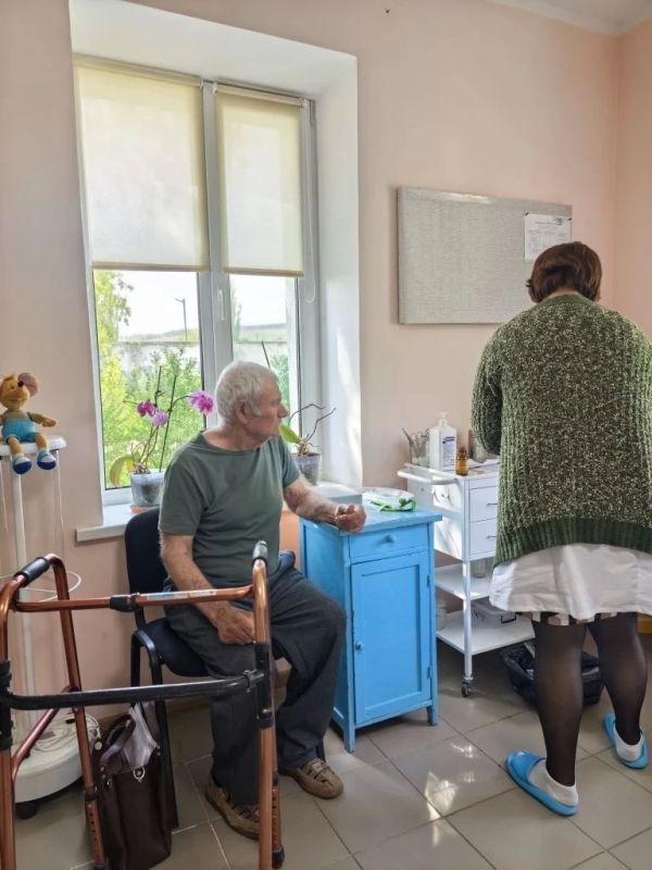Специалисты Новопсковской ЦРМБ провели выездной осмотр жителей с.Осиново Специалисты Новопсковской ЦРМБ провели выездной осмотр жителей с.Осиново