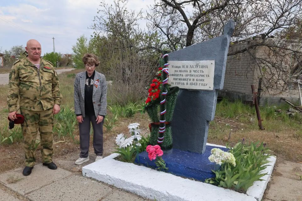 В знак уважения к подвигу в преддверии 81-й годовщины Победы в Великой Отечественной войне В знак уважения к подвигу в преддверии 81-й годовщины Победы в Великой Отечественной войне
