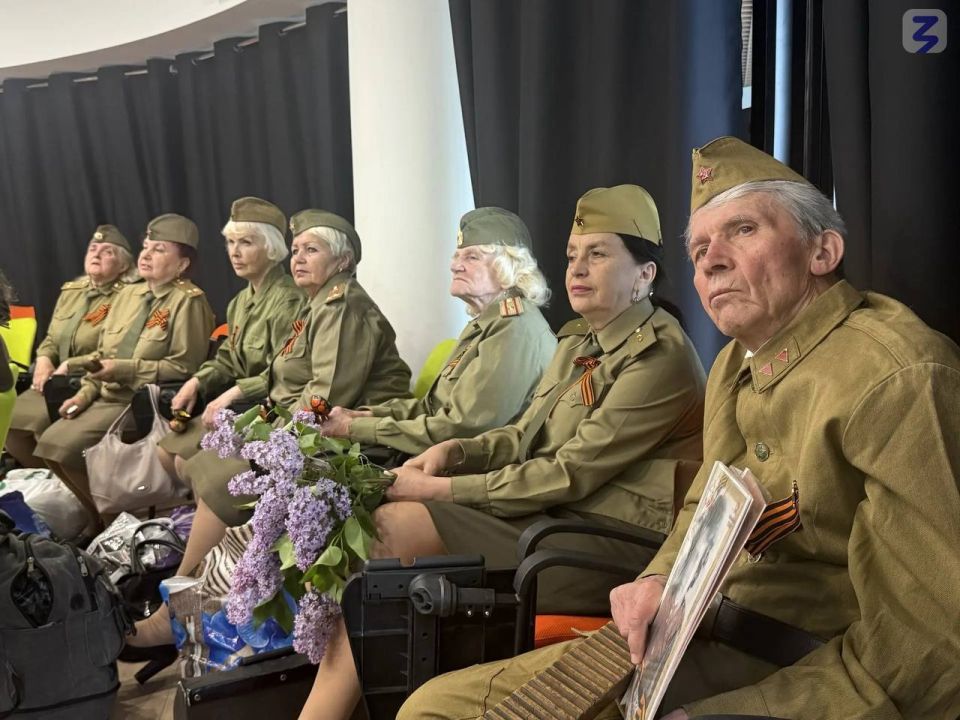 Старшее поколение ЛНР вспоминает подвиги героев Великой Победы Старшее поколение ЛНР вспоминает подвиги героев Великой Победы