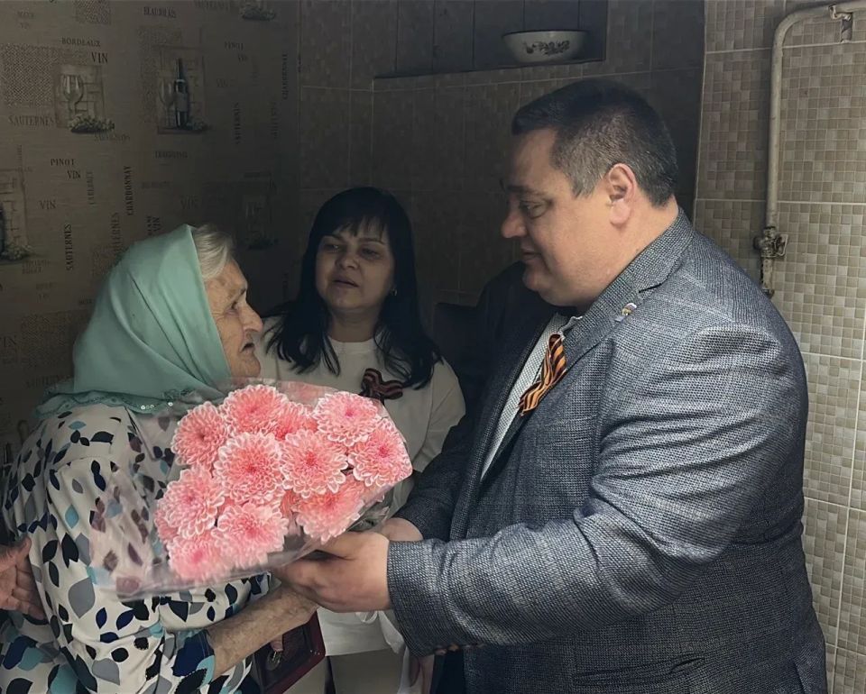 Андрей Рубанцов: ПАМЯТЬ СИЛЬНЕЕ ВРЕМЕНИ: В ПРЕДДВЕРИИ 81-Й ГОДОВЩИНЫ ВЕЛИКОЙ ПОБЕДЫ С ГОРДОСТЬЮ И УВАЖЕНИЕМ ПОЗДРАВИЛ НАШИХ ДОРОГИХ ВЕТЕРАНОВ Андрей Рубанцов: ПАМЯТЬ СИЛЬНЕЕ ВРЕМЕНИ: В ПРЕДДВЕРИИ 81-Й ГОДОВЩИНЫ ВЕЛИКОЙ ПОБЕДЫ С ГОРДОСТЬЮ И УВАЖЕНИЕМ ПОЗДРАВИЛ НАШИХ ДОРОГИХ ВЕТЕРАНОВ