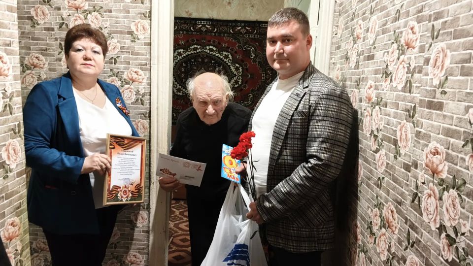 В Молодогвардейске чествовали ветеранов Великой Отечественной войны В Молодогвардейске чествовали ветеранов Великой Отечественной войны