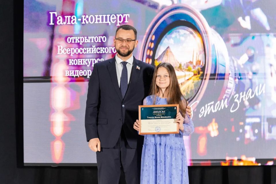 Ученица Детской школы искусств № 1 г. Ровеньки стала победителем Открытого всероссийского конкурса видеоработ «Я хочу, чтоб об этом знали» Ученица Детской школы искусств № 1 г. Ровеньки стала победителем Открытого всероссийского конкурса видеоработ «Я хочу, чтоб об этом знали»