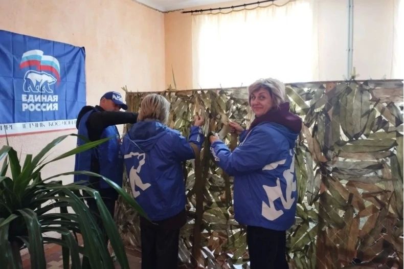 В День Победы для Победы!. Ко Дню Победы единороссы Первичных отделений партии «Единая Россия» города Червонопартизанска Свердловского муниципального округа, в рамках акции «В День Победы для Победы!», провели мастер-класс... В День Победы для Победы!. Ко Дню Победы единороссы Первичных отделений партии «Единая Россия» города Червонопартизанска Свердловского муниципального округа, в рамках акции «В День Победы для Победы!», провели мастер-класс...