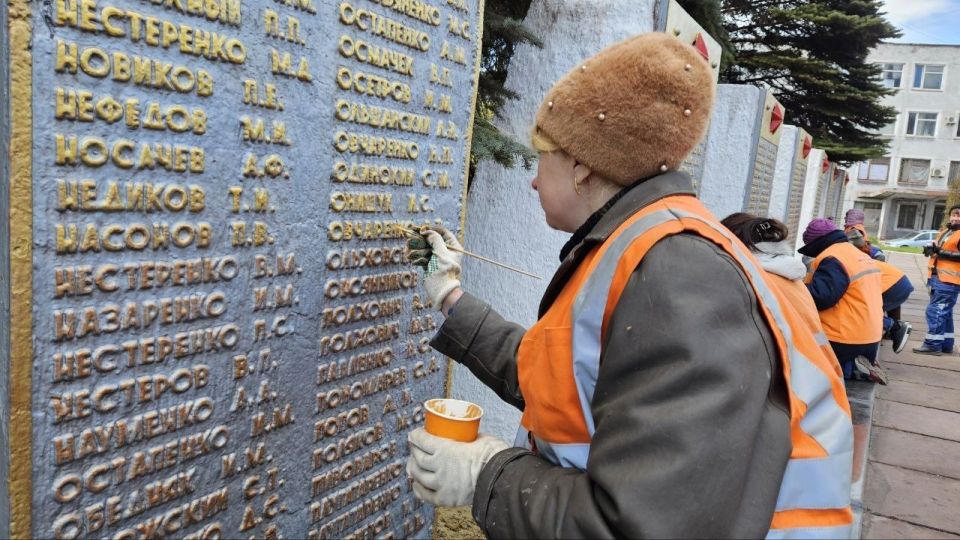 Заводы ЛНР готовятся к празднованию Дня Победы Заводы ЛНР готовятся к празднованию Дня Победы