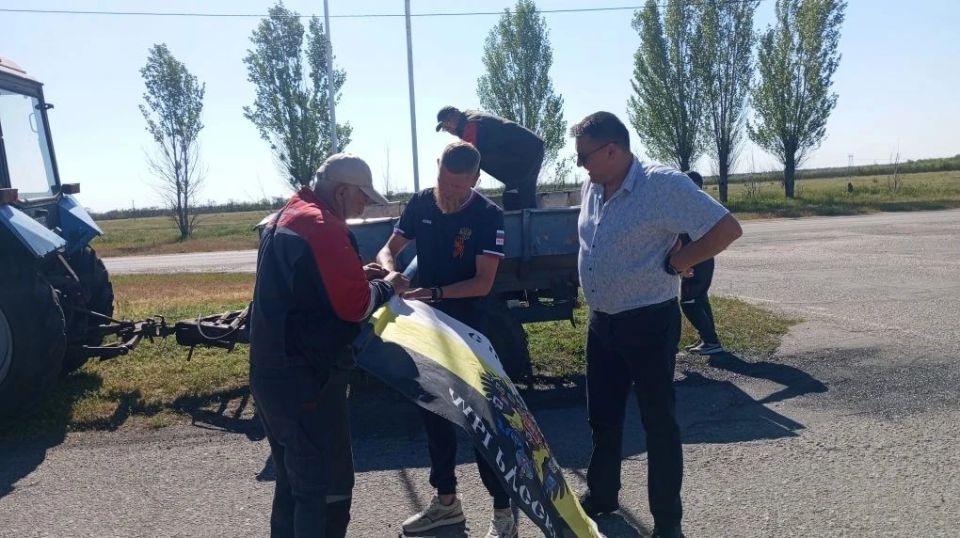 В преддверии Дня Победы село Малокаховка преображается, наполняясь атмосферой памяти, благодарности и уважения к подвигу поколения победителей В преддверии Дня Победы село Малокаховка преображается, наполняясь атмосферой памяти, благодарности и уважения к подвигу поколения победителей