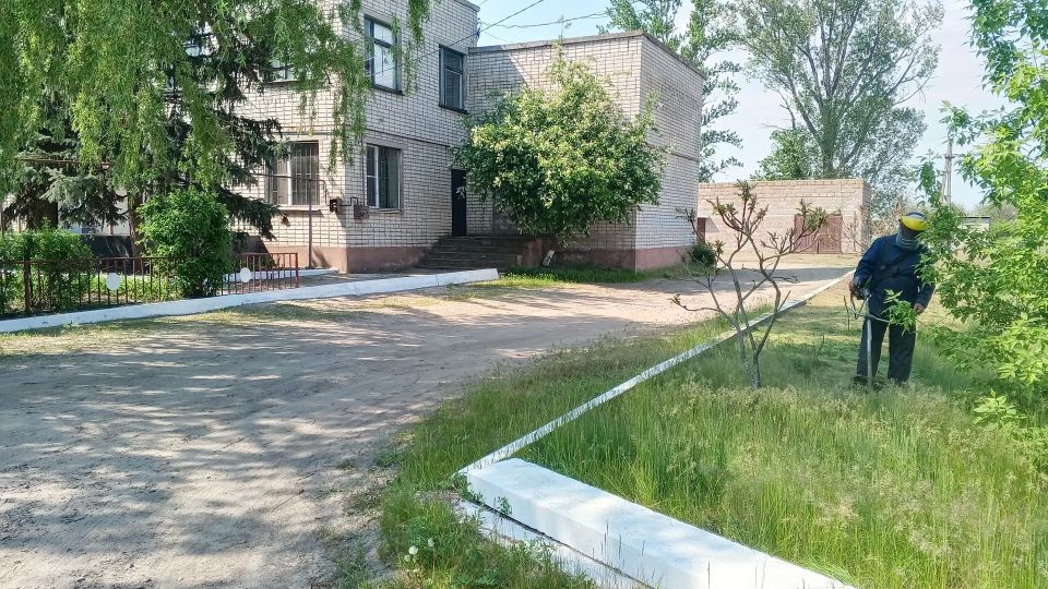 Мы - за чистое село!. Таков был слоган этой недели сотрудников Передельского отдела жизнеобеспечения Мы - за чистое село!. Таков был слоган этой недели сотрудников Передельского отдела жизнеобеспечения