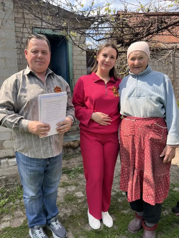 В великий праздник День Победы представители отдела по жизнеобеспечению с Новая Астрахань Кременского МО совместно с работниками сельского дома культуры поздравили ветеранов ВОВ и детей войны с праздником Великой Победы и... В великий праздник День Победы представители отдела по жизнеобеспечению с Новая Астрахань Кременского МО совместно с работниками сельского дома культуры поздравили ветеранов ВОВ и детей войны с праздником Великой Победы и...