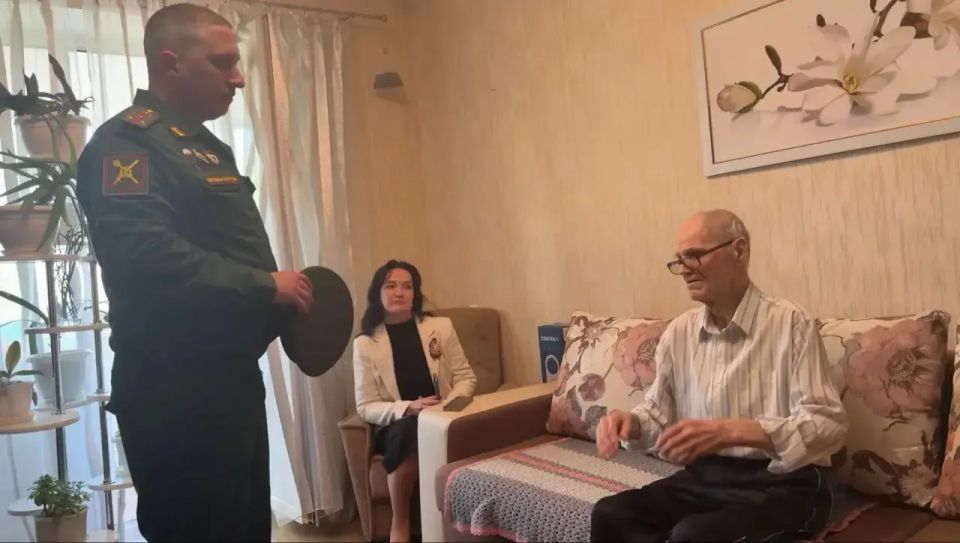 Три поколения встретились в канун Дня Победы Три поколения встретились в канун Дня Победы