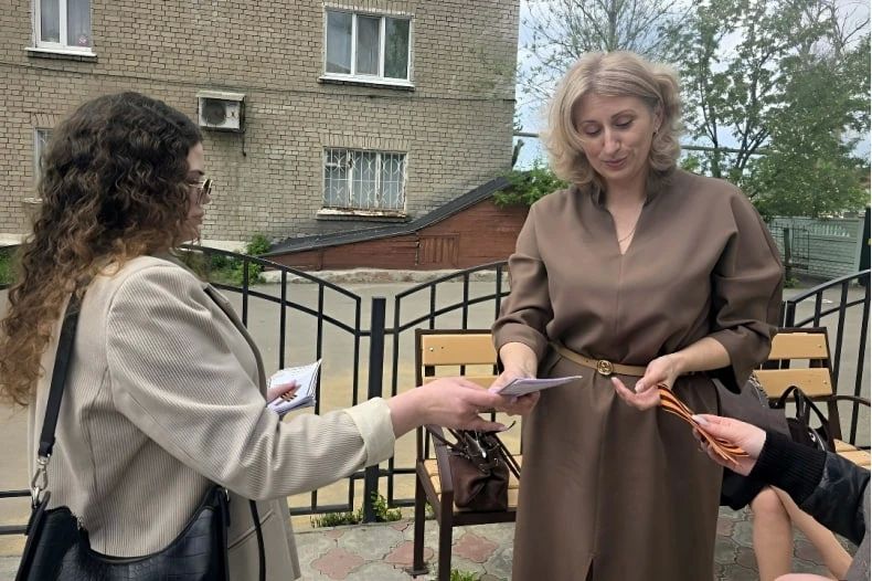 Свердловская центральная городская библиотека им. В.П. Астафьева присоединилась к всероссийской акции «Георгиевская ленточка» Свердловская центральная городская библиотека им. В.П. Астафьева присоединилась к всероссийской акции «Георгиевская ленточка»