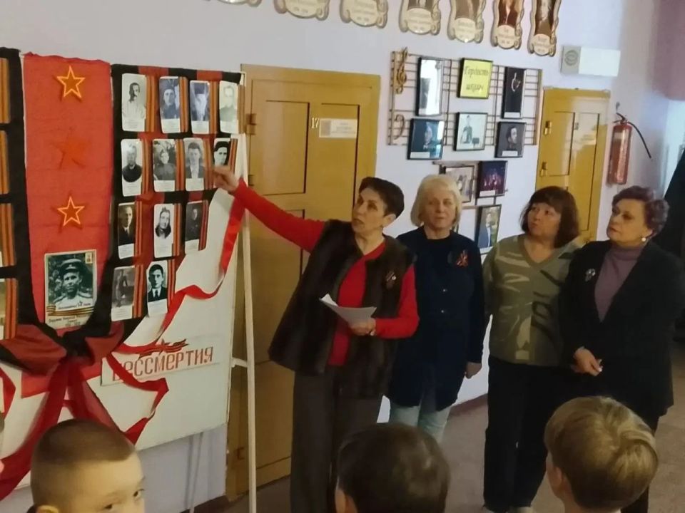 В Алчевске прошли праздничные мероприятия, посвящённые Дню Победы В Алчевске прошли праздничные мероприятия, посвящённые Дню Победы