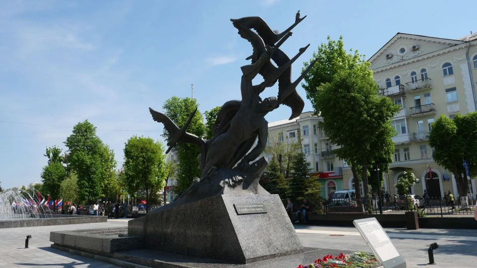 Луганск праздничный Луганск праздничный