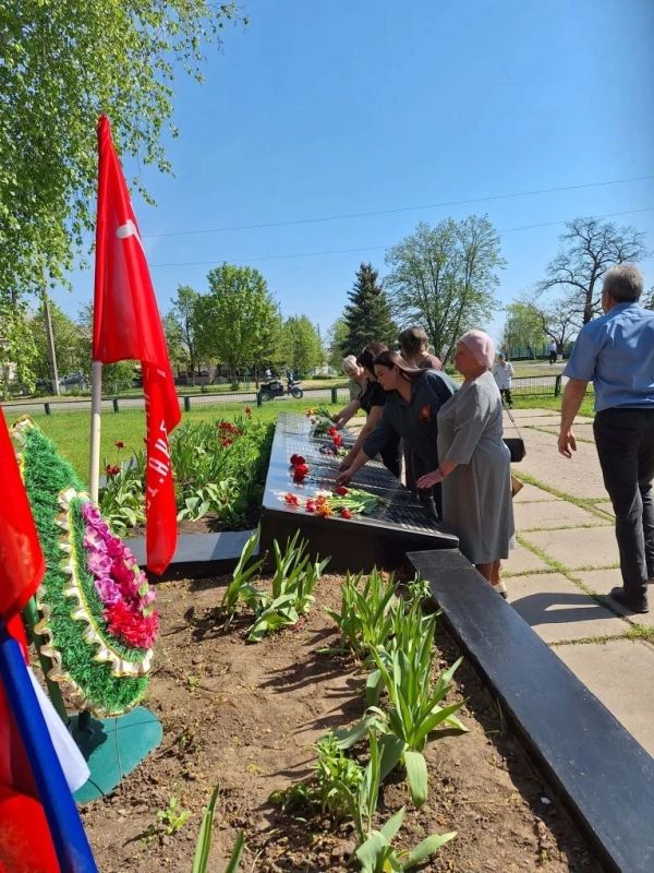 С праздником Великой Победы! С праздником Великой Победы!