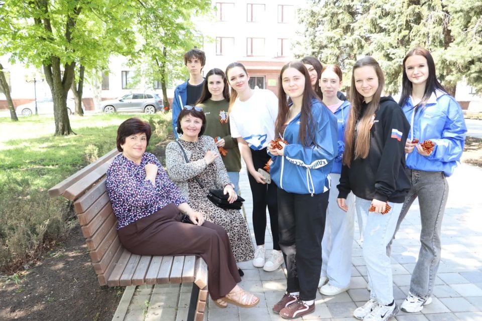Георгиевская лента – символ подвига наших предков Георгиевская лента – символ подвига наших предков