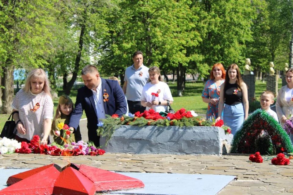 9 Мая: Память, живущая в сердцах 9 Мая: Память, живущая в сердцах