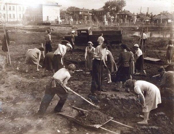 «Память поколений». Сегодня Великий праздник, праздник со слезами на глазах «Память поколений». Сегодня Великий праздник, праздник со слезами на глазах