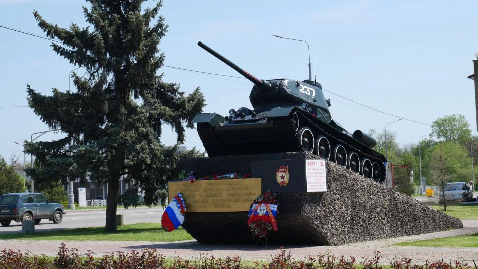 Луганск праздничный Луганск праздничный