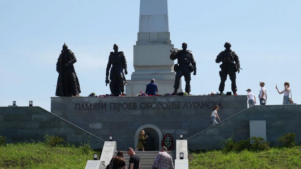 День Победы в Луганске День Победы в Луганске