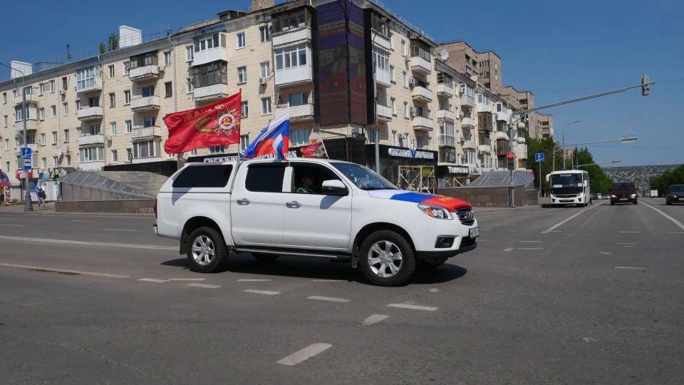 Луганск праздничный Луганск праздничный