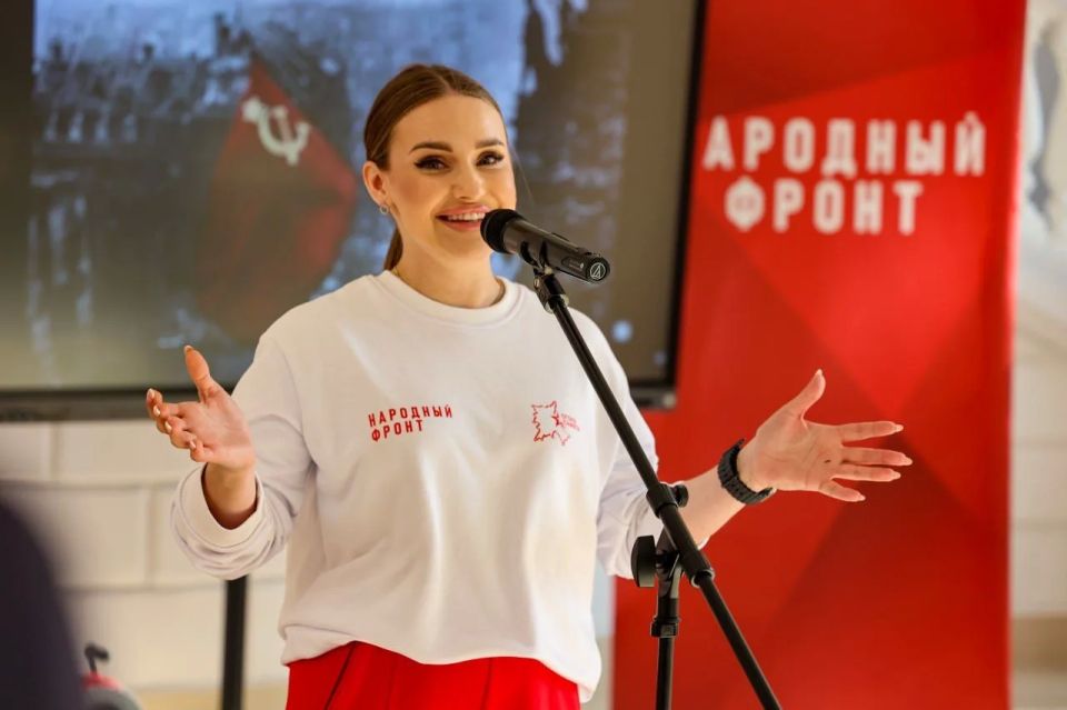 Народный фронт отметил работу пресс-службы МВД по Луганской Народной Республике Народный фронт отметил работу пресс-службы МВД по Луганской Народной Республике