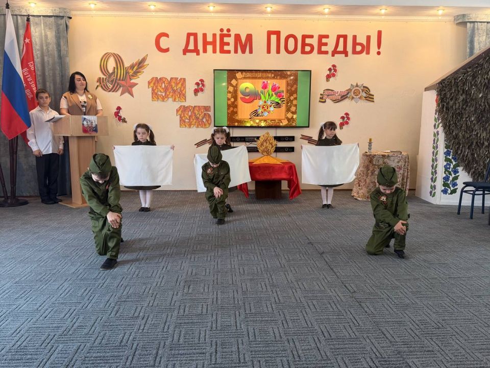Инна Швенк: День Великой Победы в Луганском детском доме: встреча с Григорием Лепсом и атмосфера единения Инна Швенк: День Великой Победы в Луганском детском доме: встреча с Григорием Лепсом и атмосфера единения