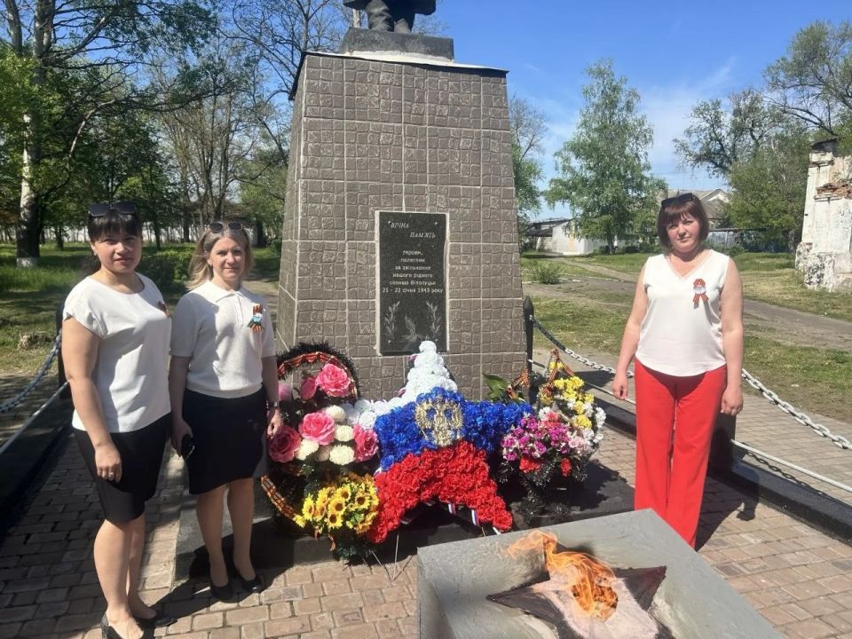 В пгт Белолуцк почтили память воинов-земляков В пгт Белолуцк почтили память воинов-земляков
