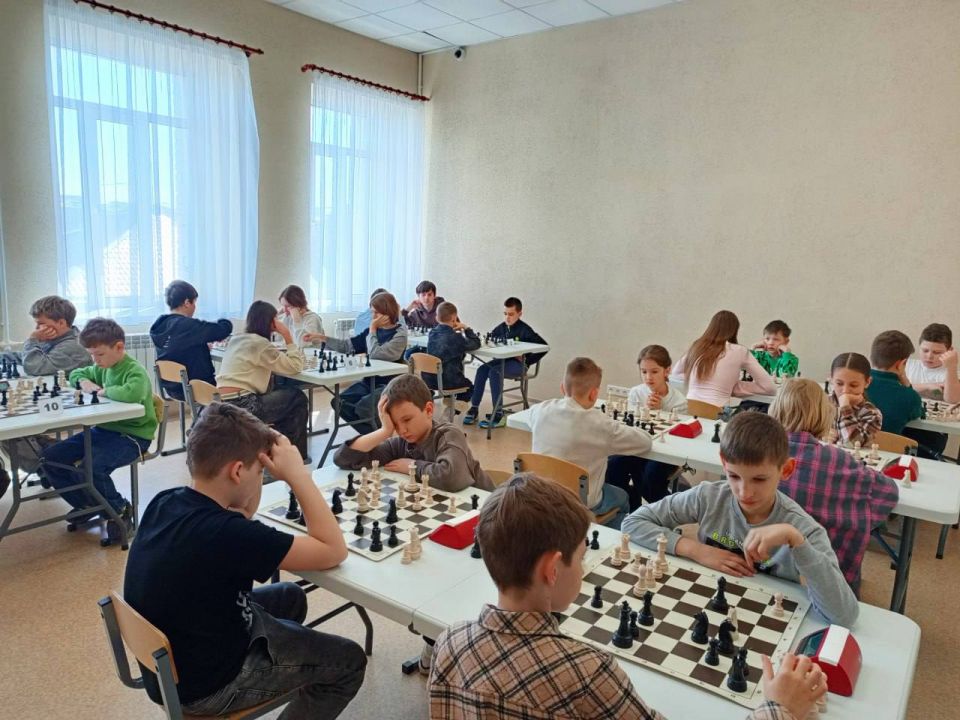 25-26 апреля в Луганске состоялось совершенно новое массовое шахматное мероприятие под названием «Фестиваль шахмат»! 25-26 апреля в Луганске состоялось совершенно новое массовое шахматное мероприятие под названием «Фестиваль шахмат»!