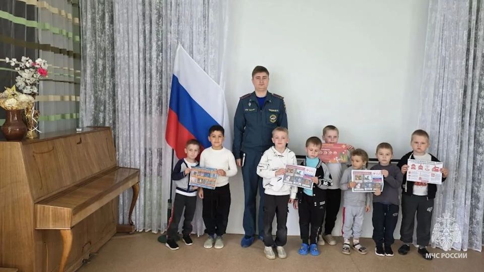 «Безопасность всегда и везде» - девиз, с которым нужно идти по жизни «Безопасность всегда и везде» - девиз, с которым нужно идти по жизни