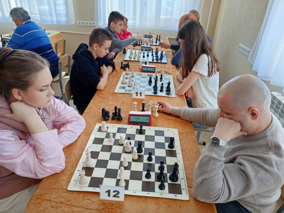 25-26 апреля в Луганске состоялось совершенно новое массовое шахматное мероприятие под названием «Фестиваль шахмат»! 25-26 апреля в Луганске состоялось совершенно новое массовое шахматное мероприятие под названием «Фестиваль шахмат»!