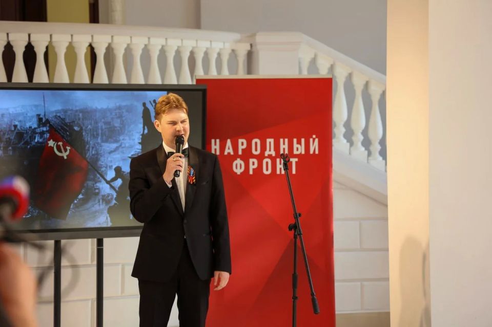 Народный фронт отметил работу пресс-службы МВД по Луганской Народной Республике Народный фронт отметил работу пресс-службы МВД по Луганской Народной Республике
