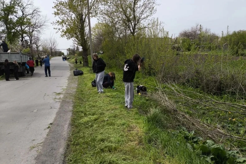 Жители пгт Бирюково приняли участие во Всероссийской акции «Вода России» Жители пгт Бирюково приняли участие во Всероссийской акции «Вода России»