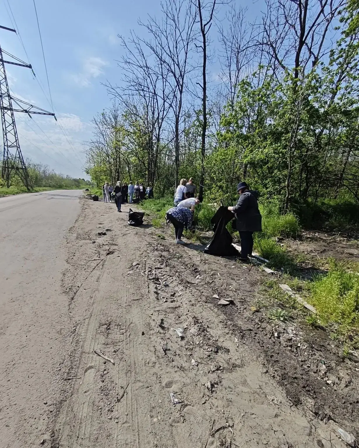 В Луганске продолжаются мероприятия по благоустройству В Луганске продолжаются мероприятия по благоустройству