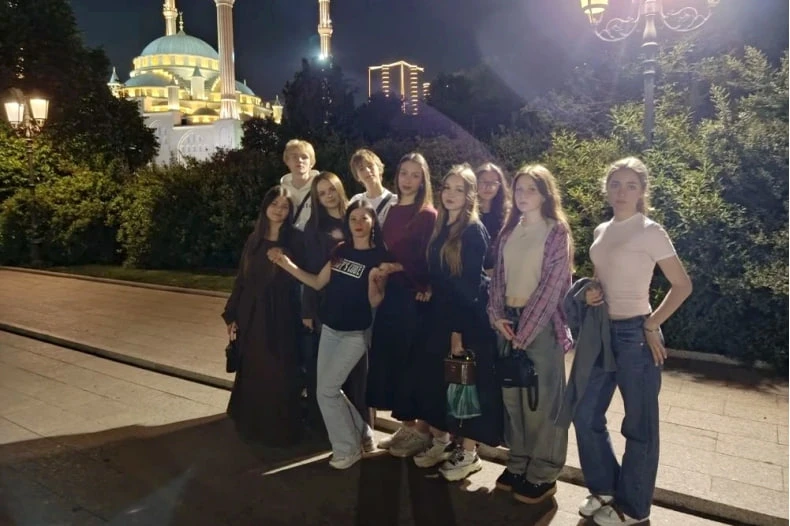 Первые Свердловска изучают Грозный Первые Свердловска изучают Грозный