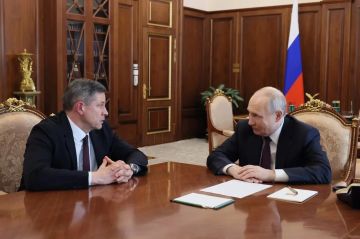 Владимир Путин провёл в Кремле рабочую встречу с Егором Ковальчуком
