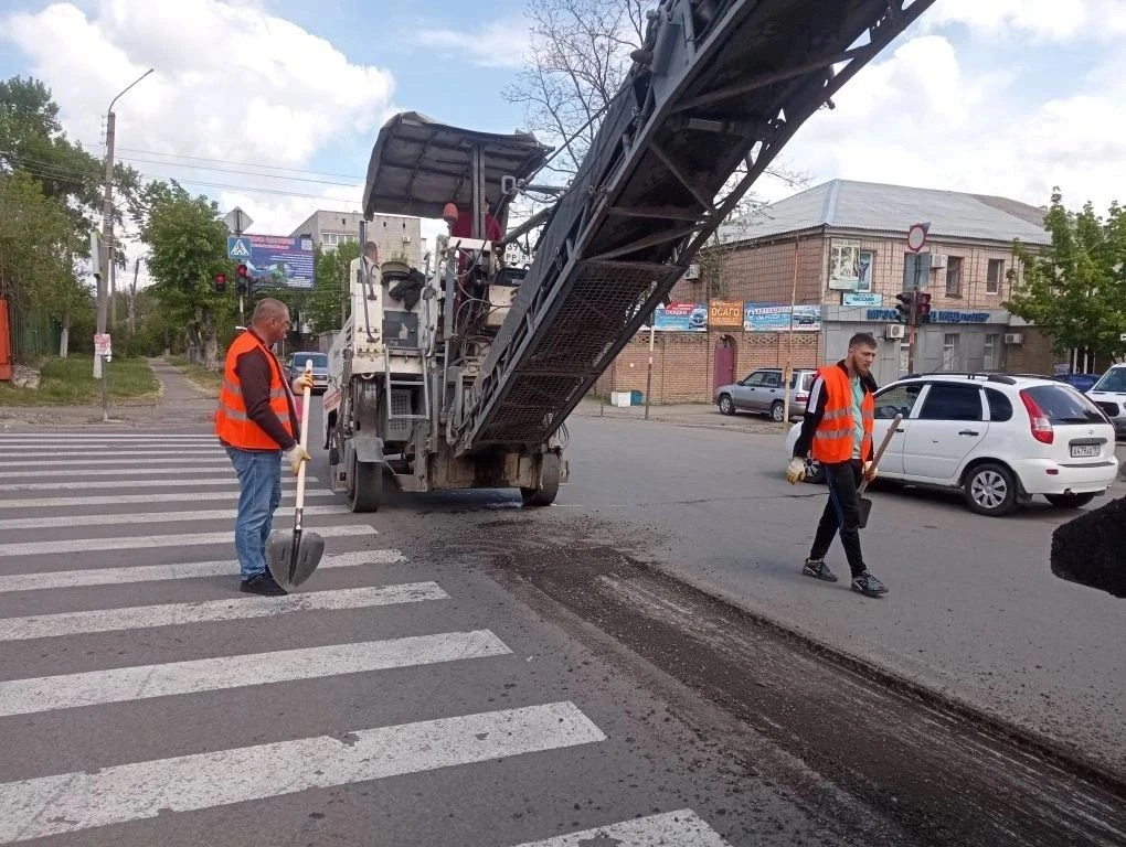Комфорт и безопасность на дорогах городского округа: ремонт ям и новая разметка! Комфорт и безопасность на дорогах городского округа: ремонт ям и новая разметка!