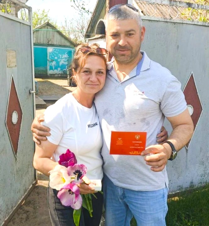 В майский праздничные дни активисты Единой России поддержали ветеранов и участников СВО В майский праздничные дни активисты Единой России поддержали ветеранов и участников СВО