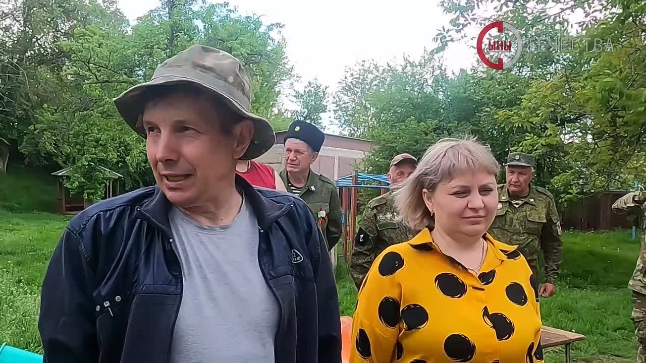 В Луганском детском доме прошёл праздник ко Дню Луганской Народной Республики
