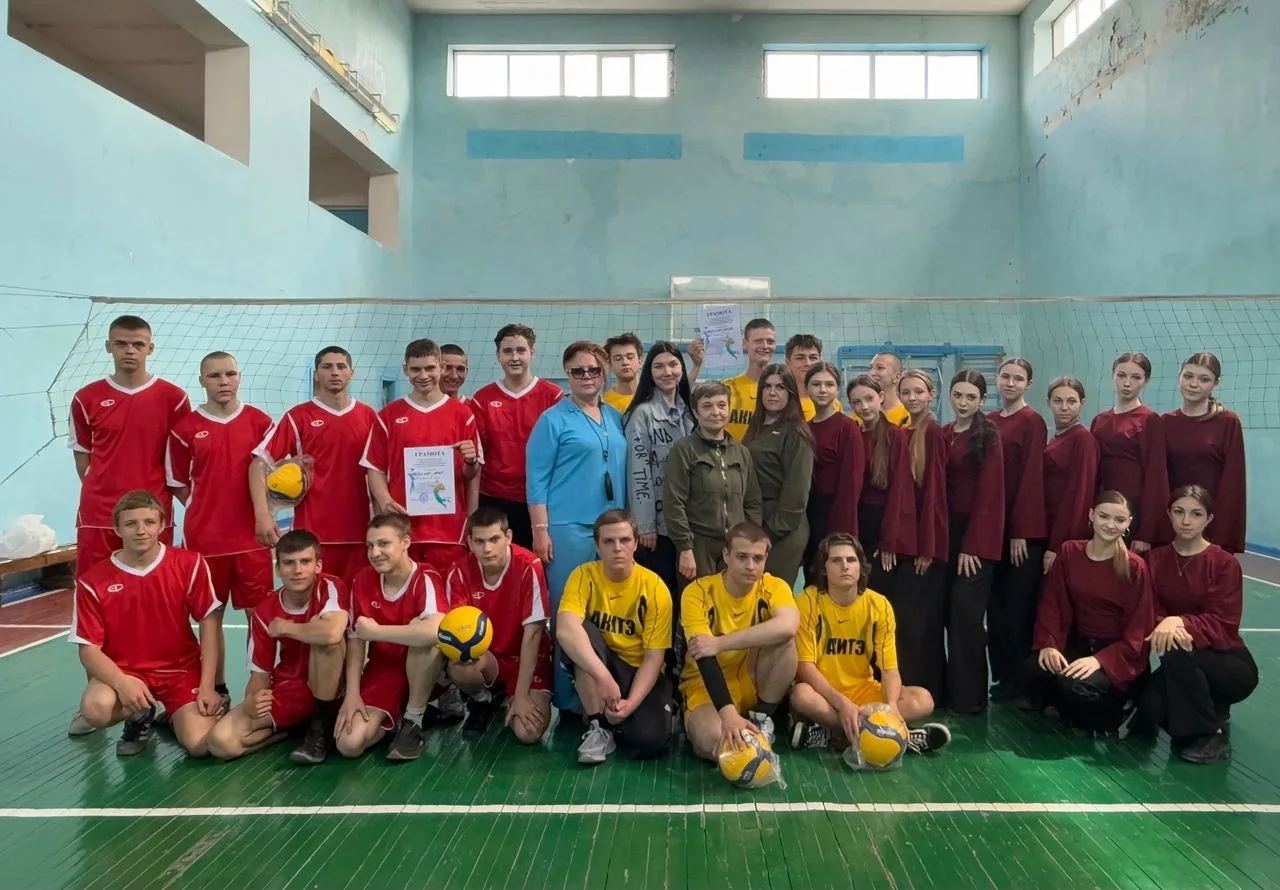 В стенах Антрацитовского колледжа автомобильного транспортасостоялосьфизкультурное мероприятие, среди обучающихся Государственных бюджетных профессиональных образовательных организаций Луганской Народной Республики, по виду... В стенах Антрацитовского колледжа автомобильного транспортасостоялосьфизкультурное мероприятие, среди обучающихся Государственных бюджетных профессиональных образовательных организаций Луганской Народной Республики, по виду...