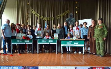 В Свердловске открыли три Парты Героя: подвиг навсегда в сердцах учеников