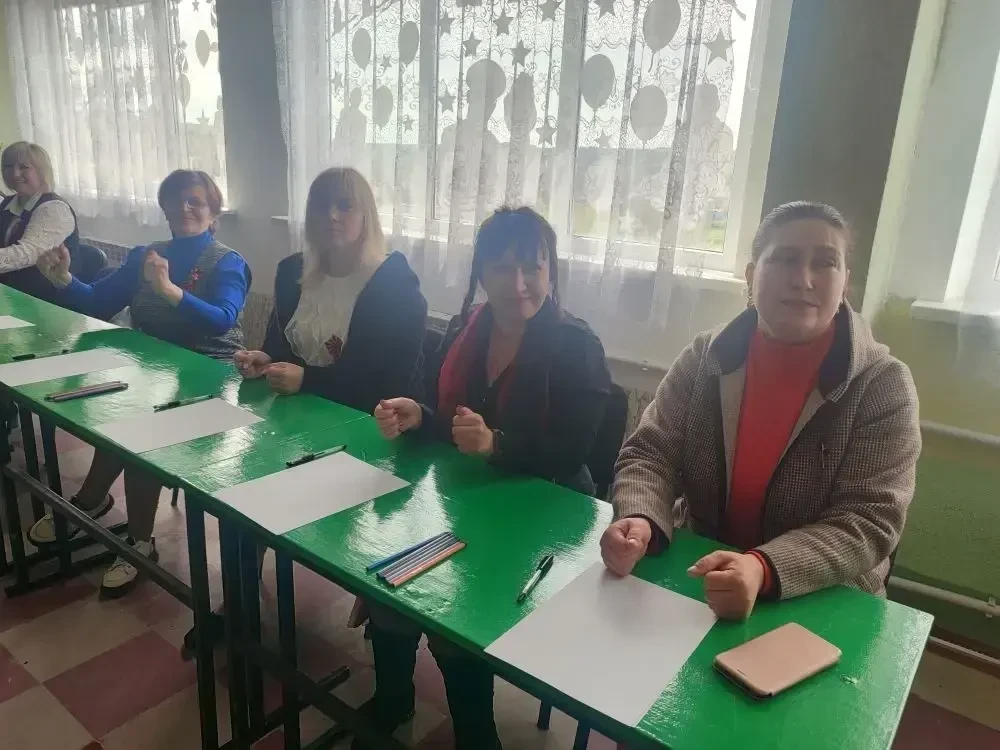На базе ГБОУ ЛНР «Городищенская СШ № 23» состоялся знаковый муниципальный семинар-практикум учителей музыки На базе ГБОУ ЛНР «Городищенская СШ № 23» состоялся знаковый муниципальный семинар-практикум учителей музыки