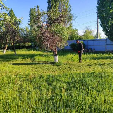 В пгт. Софиевский продолжаются работы по благоустройству
