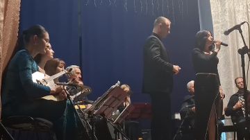 В рамках проекта "Искусство без границ" артисты Луганской академической филармонии представили концертные программы для жителей поселка шахты Новопавловская и поселка шахты Миусинская