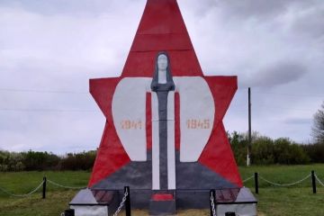 В Сватовском округе ЛНР при поддержке Саратовской области выполнены весенние работы по благоустройству