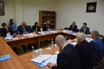 Делегация Народного Совета ЛНР представила ряд законодательных инициатив на заседаниях комитетов и комиссий ЮРПА