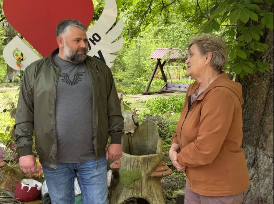 Добро возвращается: славяносербские мастерицы отдохнули на природе при поддержке Единой России Добро возвращается: славяносербские мастерицы отдохнули на природе при поддержке Единой России