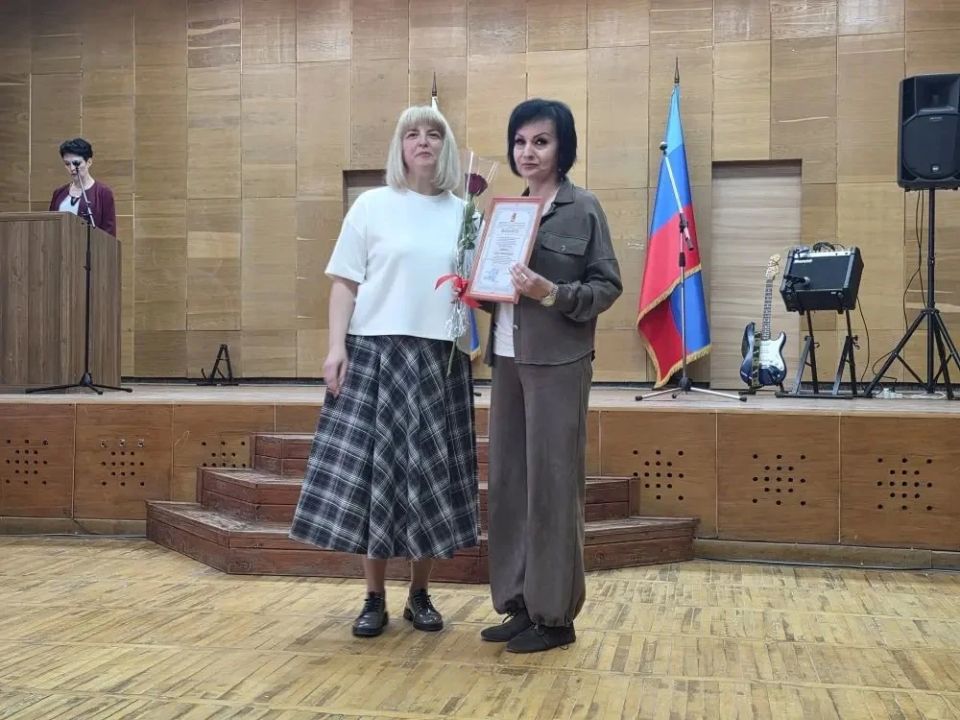 Медсестры ЛНР отмечены Благодарностями Министра здравоохранения Медсестры ЛНР отмечены Благодарностями Министра здравоохранения