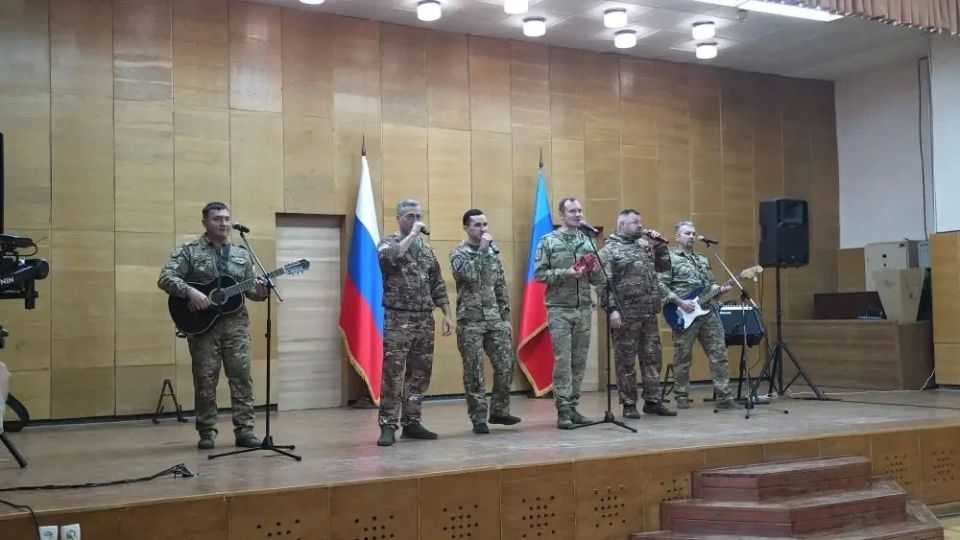 Медсестры ЛНР отмечены Благодарностями Министра здравоохранения Медсестры ЛНР отмечены Благодарностями Министра здравоохранения
