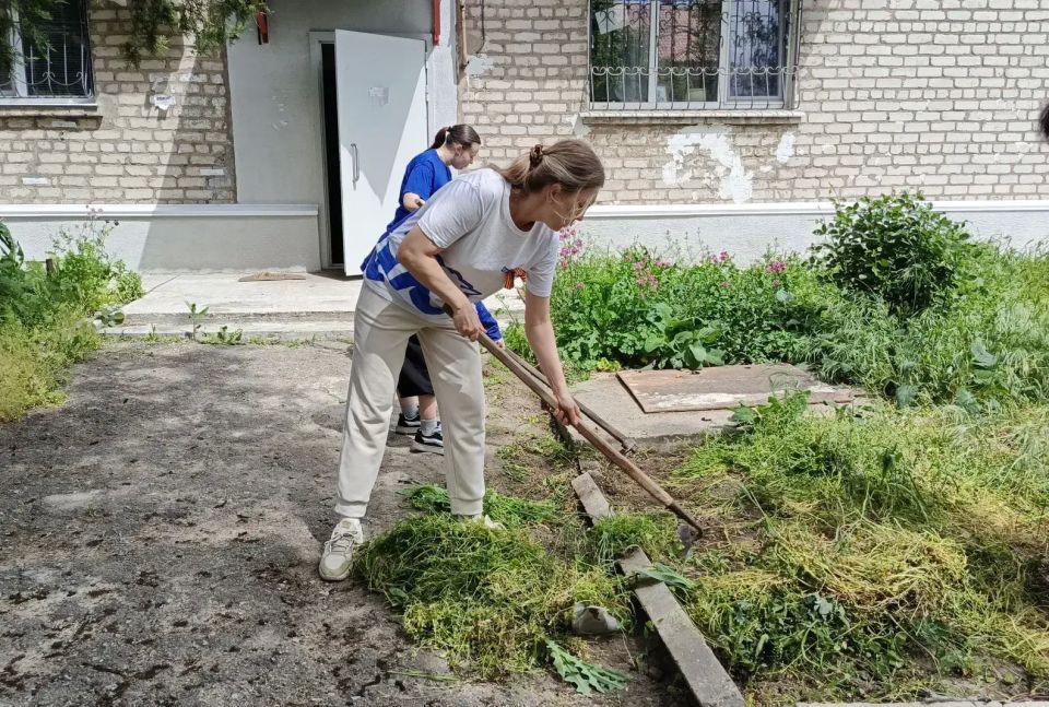 Замсекретаря Славяносербского местного отделения Единой России Ирина Титаренко: «Забота о ветеранах — наш долг и святая обязанность» Замсекретаря Славяносербского местного отделения Единой России Ирина Титаренко: «Забота о ветеранах — наш долг и святая обязанность»