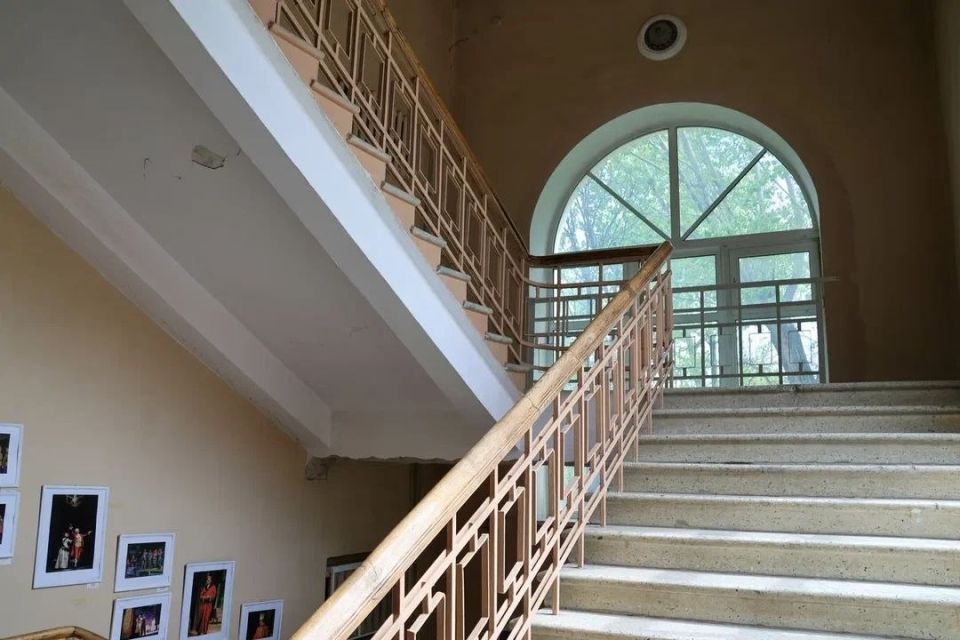 Ольга Бас: В августе Луганскому академическому музыкально-драматическому театру имени М. Голубовича исполняется 85 лет Ольга Бас: В августе Луганскому академическому музыкально-драматическому театру имени М. Голубовича исполняется 85 лет